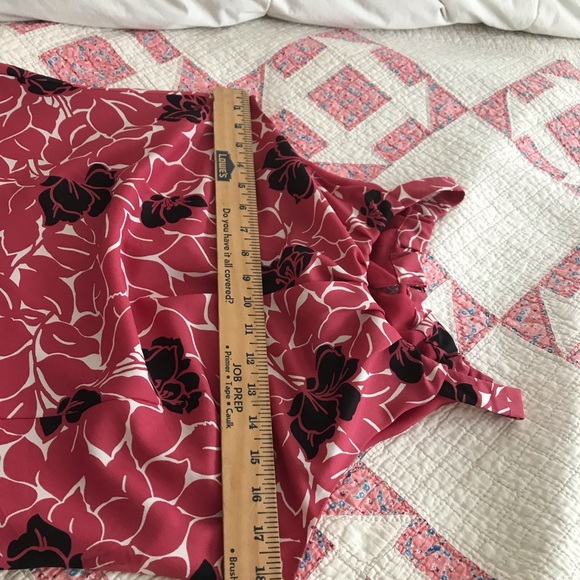 Cute Anne Taylor loose tank - Picture 6 of 7